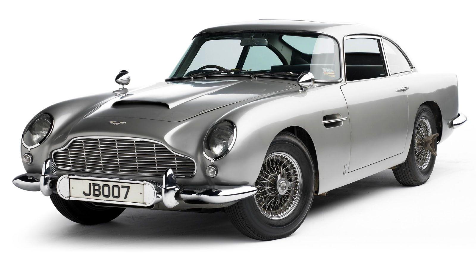 Aston Martin DB5 di James Bond