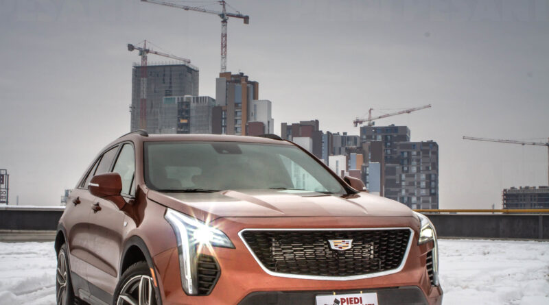 Cadillac XT4