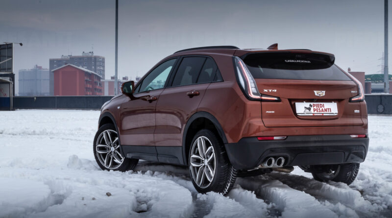 Cadillac XT4
