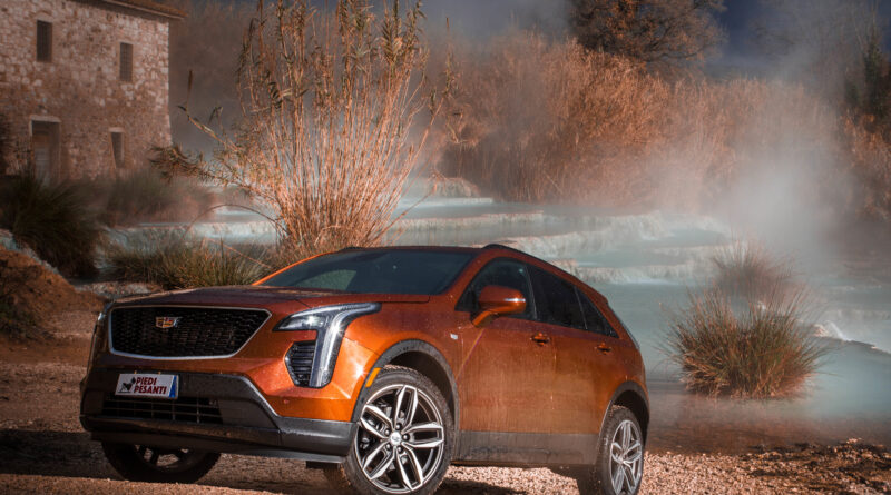 Cadillac XT4