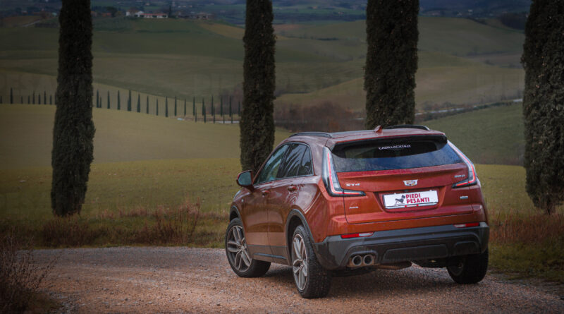 Cadillac XT4