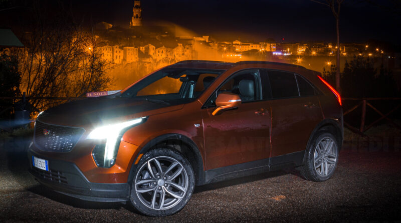 Cadillac XT4